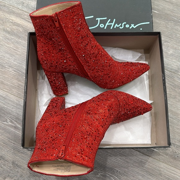 Betsy Johnson Cady Boot - Picture 7 of 14